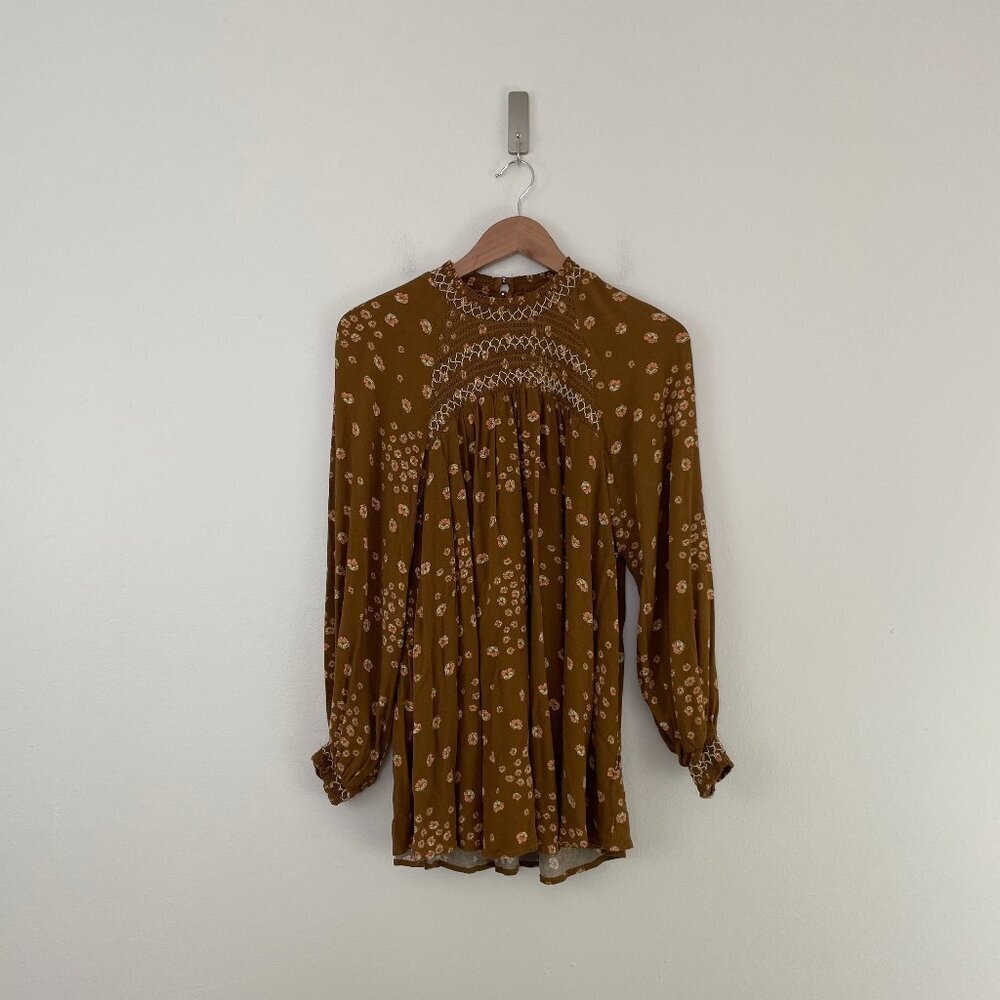 Free People Flowers In Her Hair Printed Tunic Top in Brown Size Small